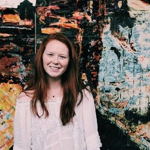 Meet your Posher, Alyssa